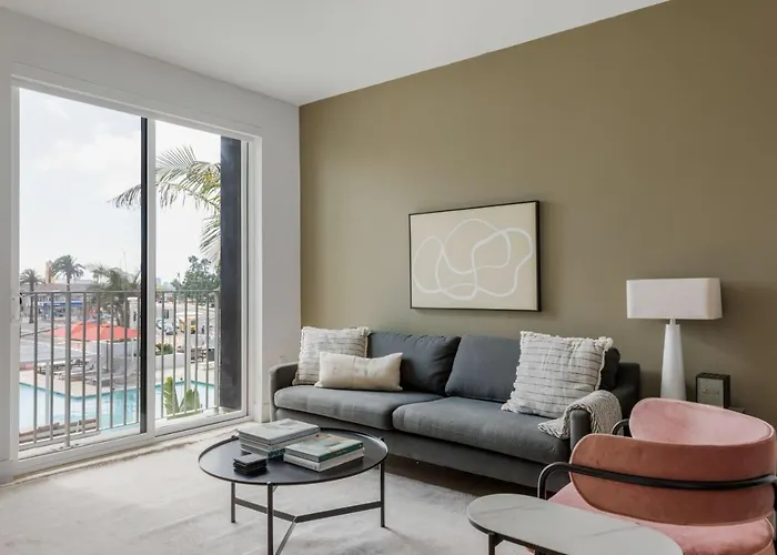 University Heights 2Br W Courtyard Nr Dining San-26