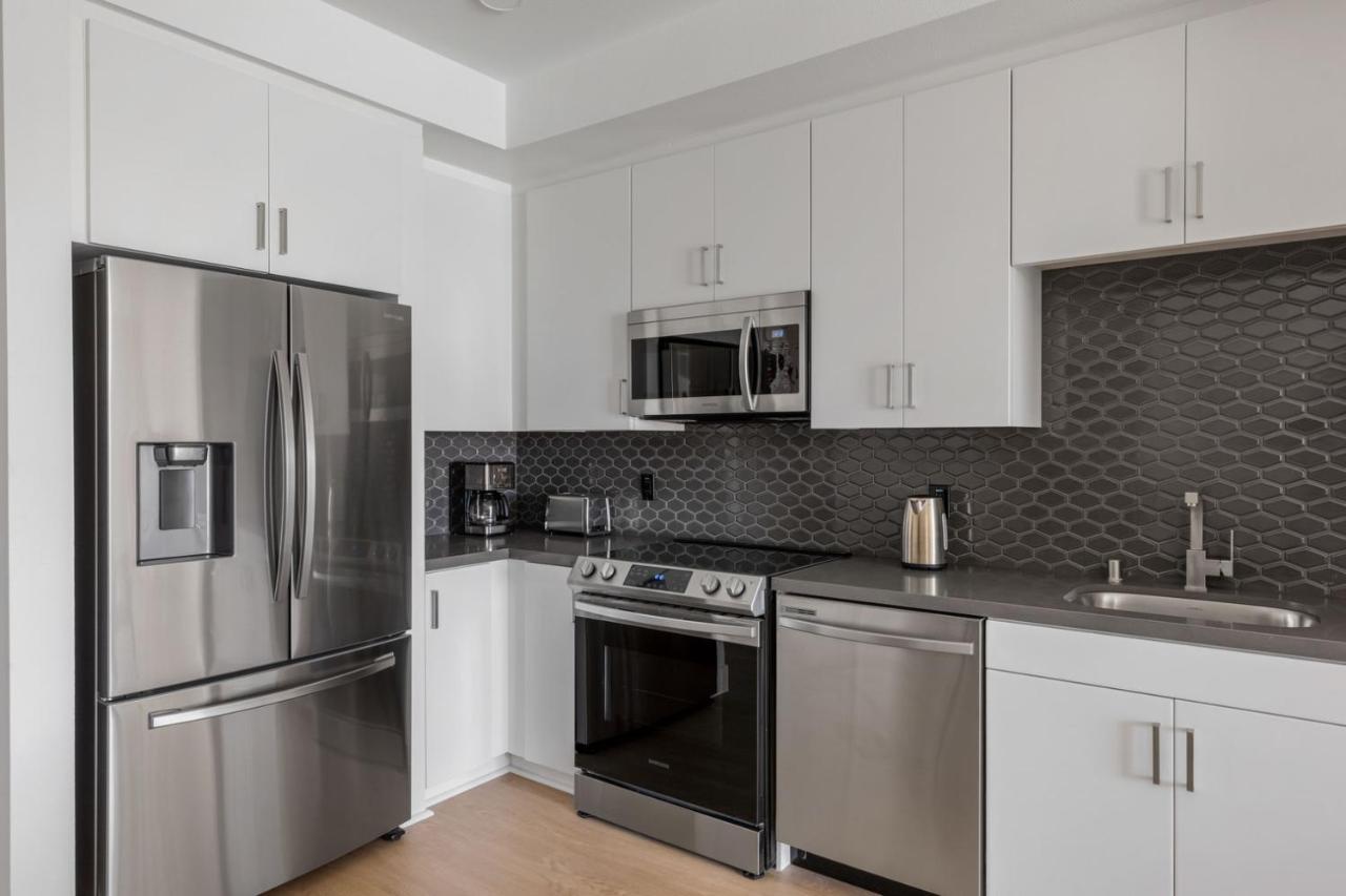 Apartment Heights 2br W Courtyard Nr Dining San-26 *