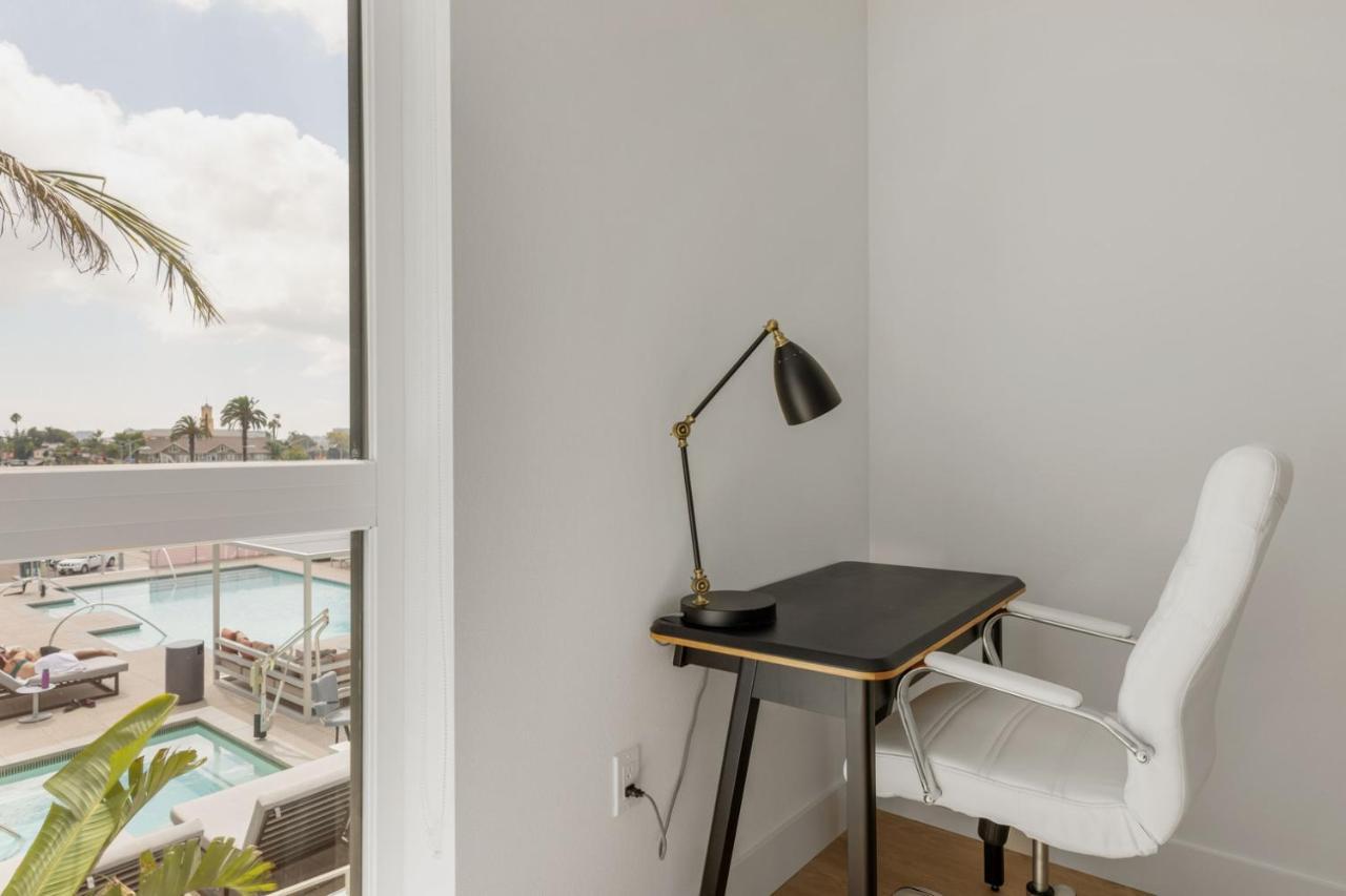 Heights 2br W Courtyard Nr Dining San-26 *