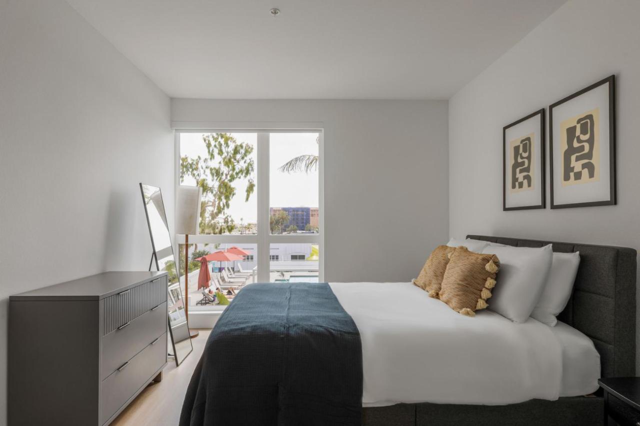 Heights 2br W Courtyard Nr Dining San-26 Apartment *