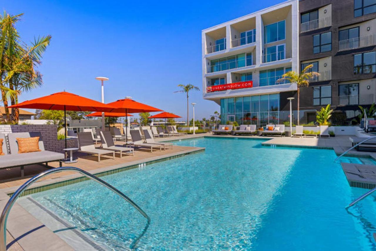 Heights 2br W Courtyard Nr Dining San-26 Apartment
